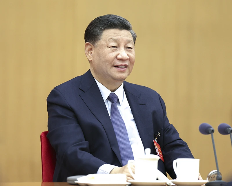 10月17日，习近平总书记参加党的二十大广西代表团讨论。